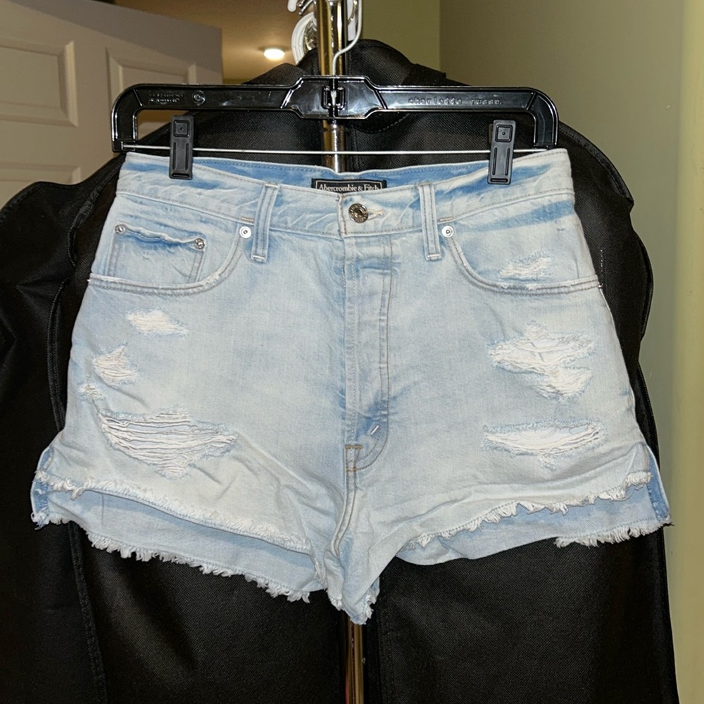 Abercrombie & Fitch Jean shorts